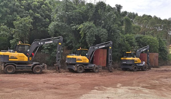 廣西榨季寶鼎抓木機已經做好開榨準備