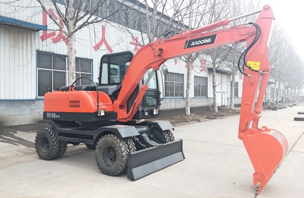 膠輪挖掘機(jī) 膠輪挖掘機(jī)