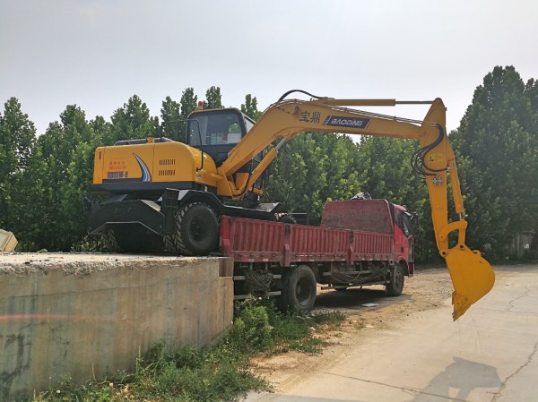 輪式挖掘機(jī)哪個(gè)牌子好