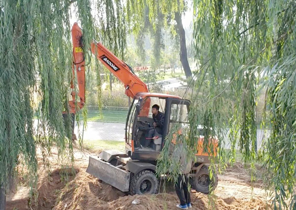 輪式挖掘機可以斜坡作業嗎 輪式挖掘機可以斜坡作業嗎