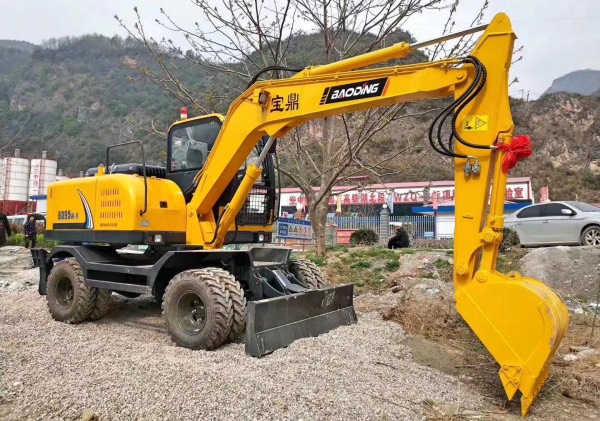 太原輪式挖掘機 太原輪式挖掘機