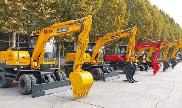 寶鼎輪式挖掘機廠家 寶鼎輪式挖掘機廠家