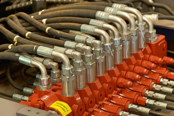 輪式挖掘機液壓系統 輪式挖掘機液壓系統