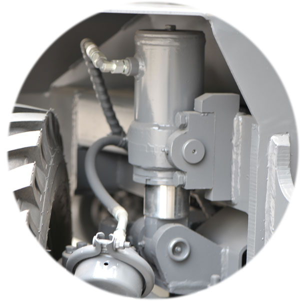 寶鼎輪式抓木機鉸鏈式平衡缸