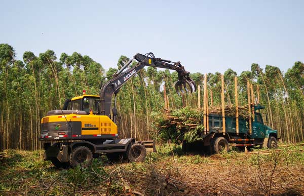 寶鼎抓木機(jī) 寶鼎抓木機(jī)