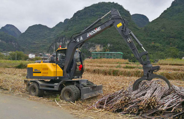 寶鼎抓木機廣西做工.jpg 寶鼎抓木機廣西做工.jpg