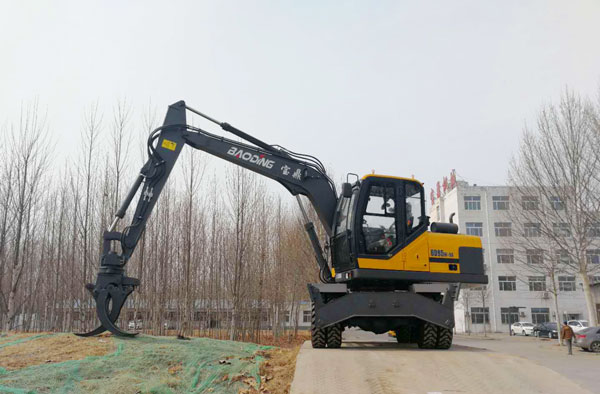 寶鼎輪式抓木機95車型.jpg 寶鼎輪式抓木機95車型.jpg