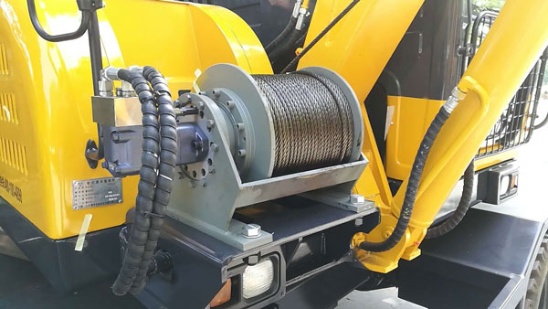 95抓木機卷揚機配置.jpg 95抓木機卷揚機配置.jpg