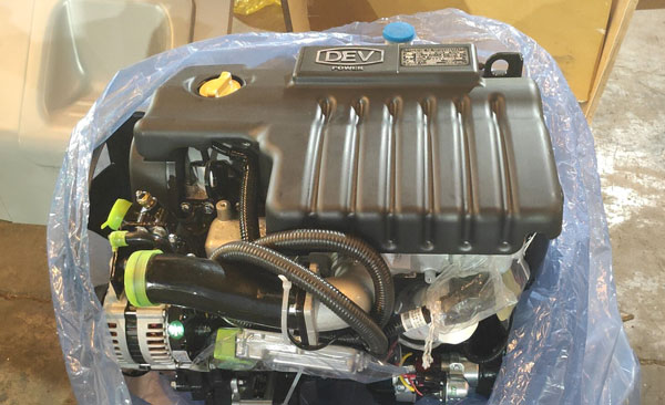 寶鼎輪式挖掘機國四發動機.jpg 寶鼎輪式挖掘機國四發動機.jpg