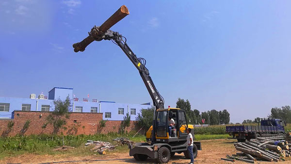 可旋轉抓木機.jpg 可旋轉抓木機.jpg