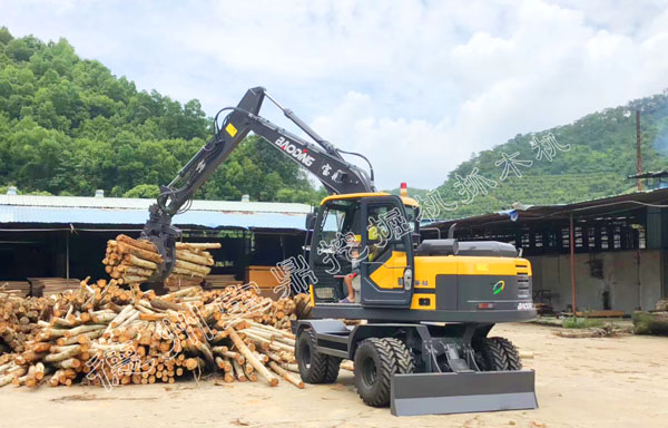 寶鼎抓木機.jpg 寶鼎抓木機.jpg