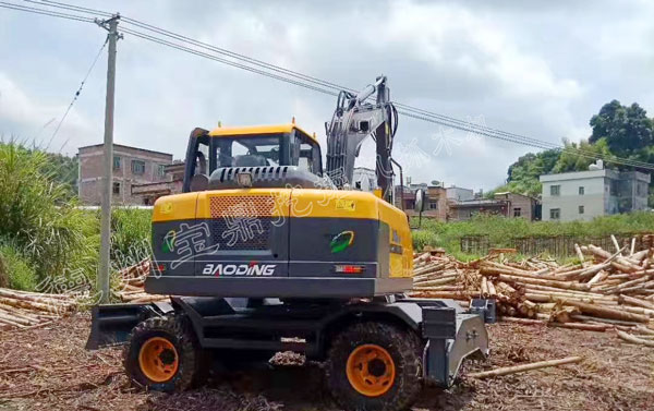 寶鼎輪式抓木機95車型.jpg 寶鼎輪式抓木機95車型.jpg