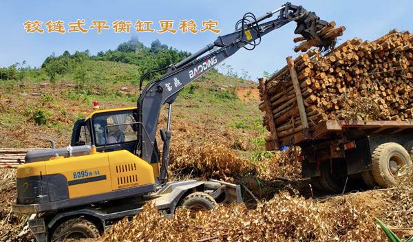 寶鼎95抓木機(jī)山區(qū)工況作業(yè).jpg