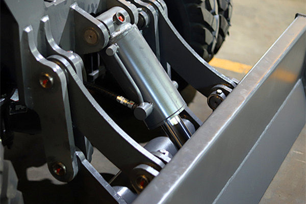 輪式挖掘機多連桿前鏟 輪式挖掘機多連桿前鏟