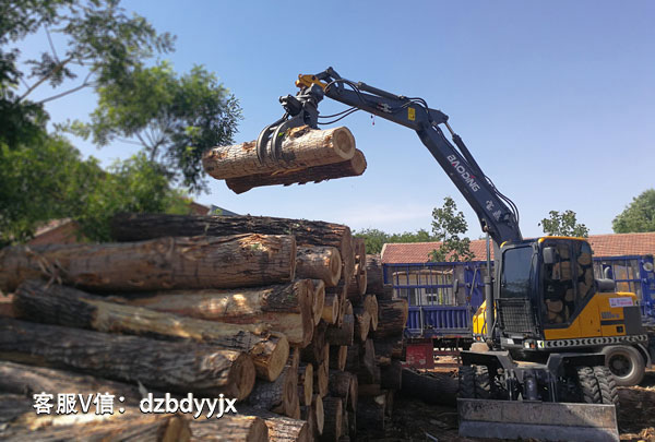 95輪式抓木機.jpg 95輪式抓木機.jpg