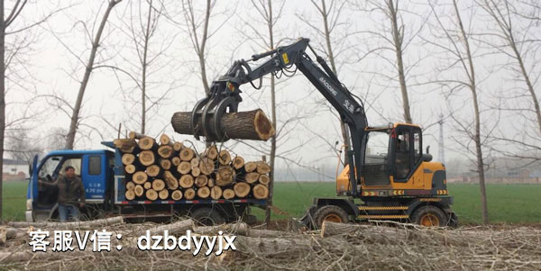 寶鼎輪式抓木機.jpg 寶鼎輪式抓木機.jpg