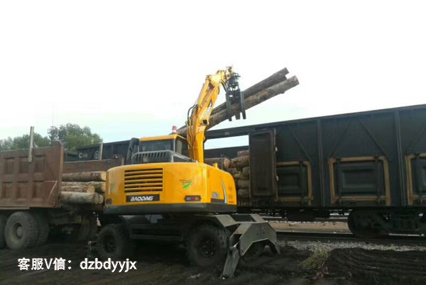 輪式抓木機寶鼎95車型.jpg 輪式抓木機寶鼎95車型.jpg