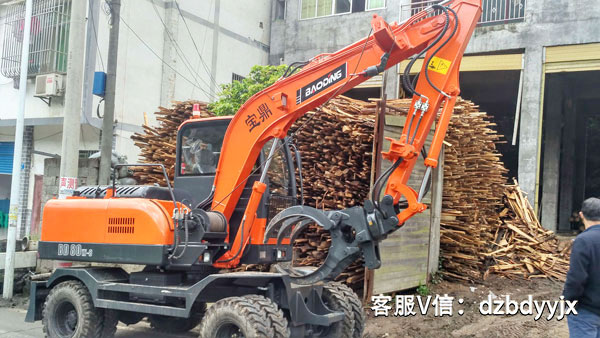 輪式抓木機80車型.jpg 輪式抓木機80車型.jpg