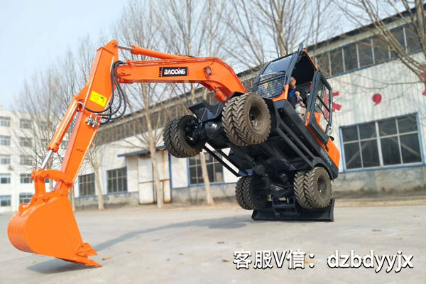 寶鼎80輪式小挖機.jpg 寶鼎80輪式小挖機.jpg