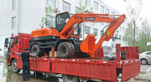 輪式挖掘機80車型.jpg 輪式挖掘機80車型.jpg