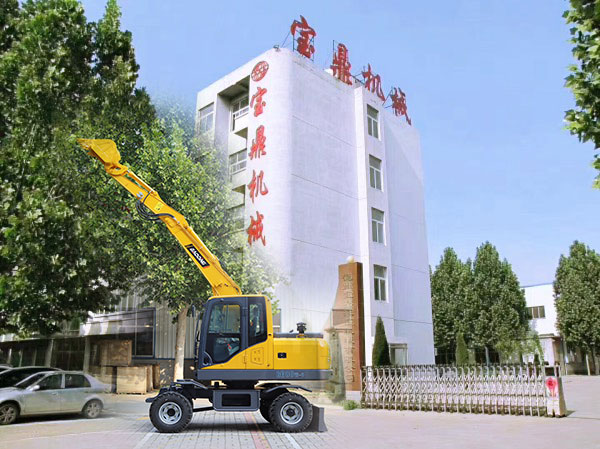 寶鼎輪胎式挖掘機(jī)廠家.jpg