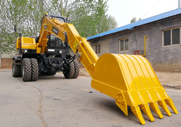 輪式80挖機 輪式80挖機