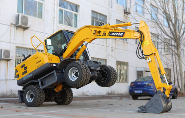 寶鼎輪式挖掘機.jpg 寶鼎輪式挖掘機.jpg