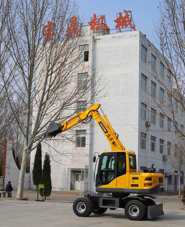 寶鼎輪挖掘機(jī)80車型.jpg 寶鼎輪挖掘機(jī)80車型.jpg