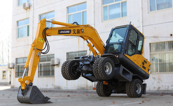 寶鼎80輪式挖掘機(jī).jpg