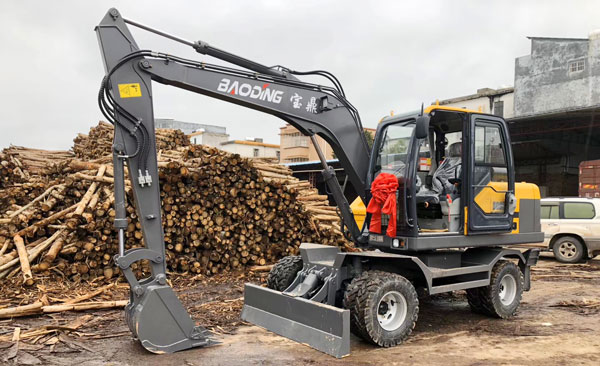 95輪式挖掘機(jī).jpg 95輪式挖掘機(jī).jpg