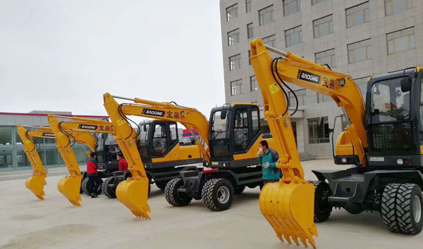 寶鼎80輪式挖掘機.jpg 寶鼎80輪式挖掘機.jpg