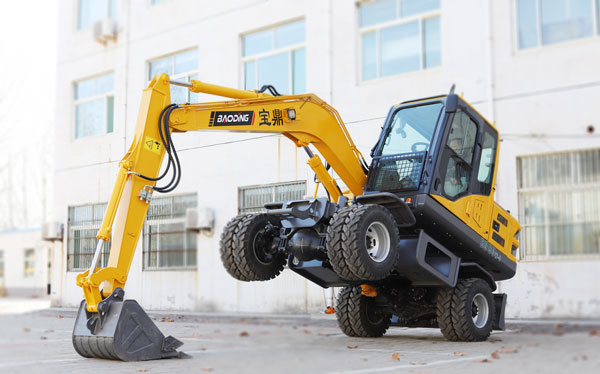 寶鼎80輪式挖掘機.jpg 寶鼎80輪式挖掘機.jpg