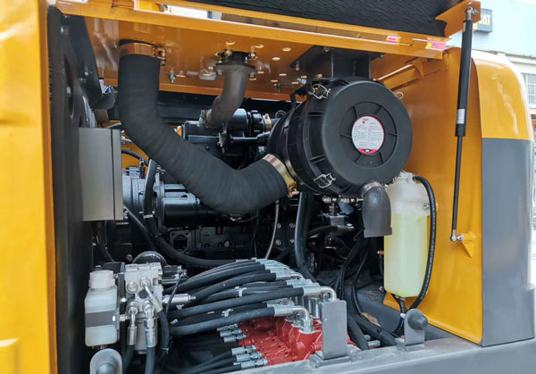 寶鼎輪式挖掘機設備艙 寶鼎輪式挖掘機設備艙