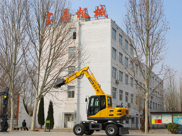 80輪式挖掘機.jpg 80輪式挖掘機.jpg