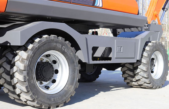 寶鼎150穩固下車架設計.jpg 寶鼎150穩固下車架設計.jpg