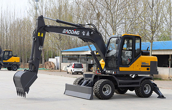 寶鼎95小輪式挖掘機車型.jpg 寶鼎95小輪式挖掘機車型.jpg