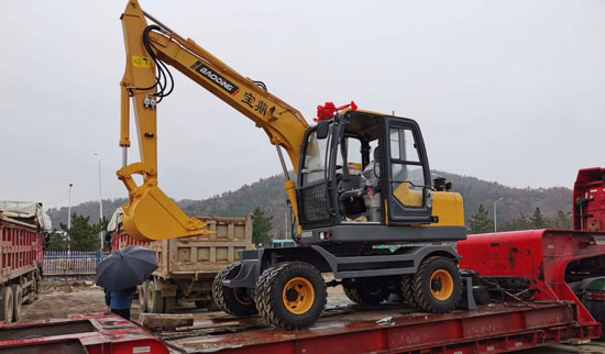 寶鼎輪式挖掘機80車型.jpg 寶鼎輪式挖掘機80車型.jpg