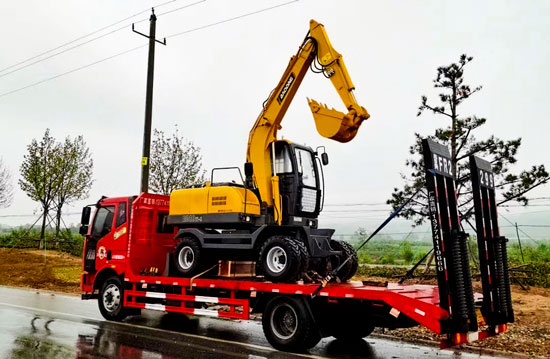 寶鼎80輪式挖掘機(jī).jpg 寶鼎80輪式挖掘機(jī).jpg