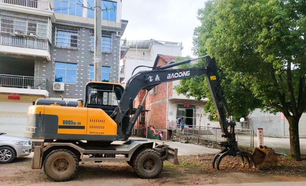 95輪式挖掘機(jī).jpg 95輪式挖掘機(jī).jpg