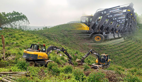 寶鼎輪式挖掘機廠家.jpg 寶鼎輪式挖掘機廠家.jpg