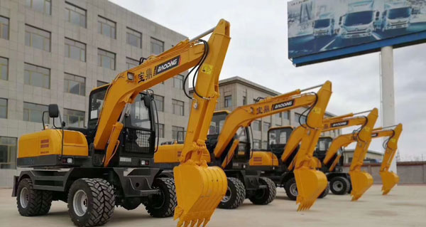 寶鼎輪式挖掘機80車型.jpg 寶鼎輪式挖掘機80車型.jpg