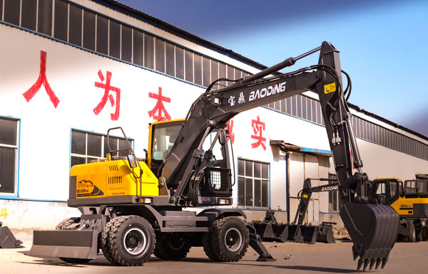 寶鼎105輪式挖掘機.jpg 寶鼎105輪式挖掘機.jpg