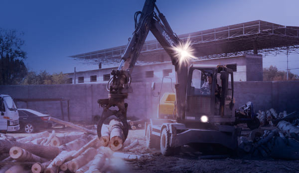 寶鼎多功能輪式挖掘機.jpg 寶鼎多功能輪式挖掘機.jpg