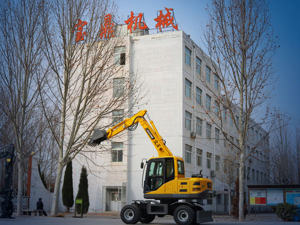 寶鼎輪式挖掘機品牌廠家.jpg 寶鼎輪式挖掘機品牌廠家.jpg