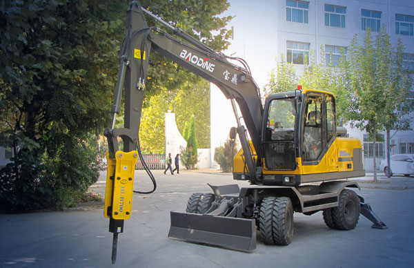 寶鼎多功能95輪式挖掘機.jpg 寶鼎多功能95輪式挖掘機.jpg