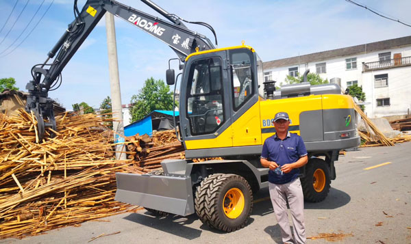 寶鼎抓木機用戶.jpg 寶鼎抓木機用戶.jpg