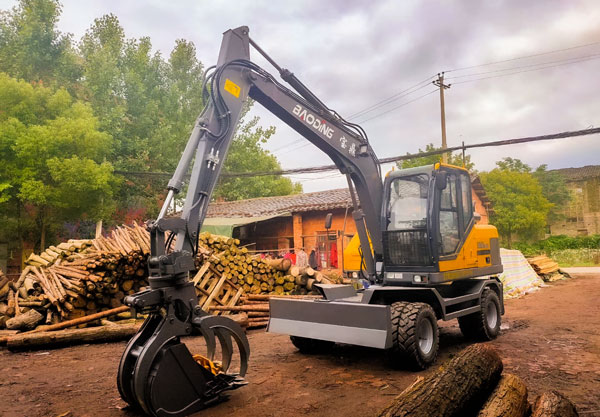 寶鼎抓木機.jpg 寶鼎抓木機.jpg