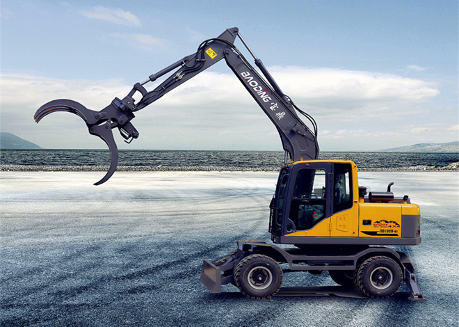 寶鼎BD100型號(hào)輪式抓木機(jī) 寶鼎BD100型號(hào)輪式抓木機(jī)