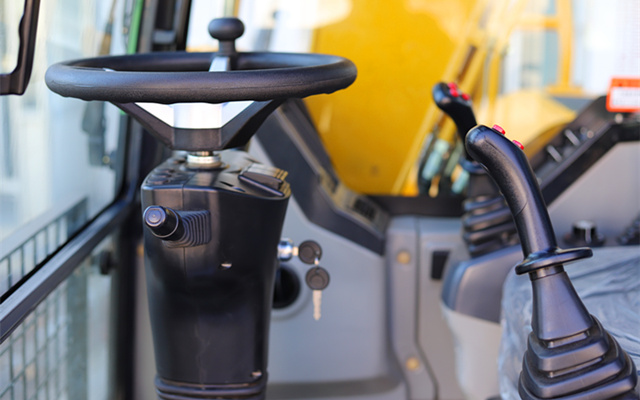 寶鼎小型輪式挖掘機(jī) 寶鼎小型輪式挖掘機(jī)