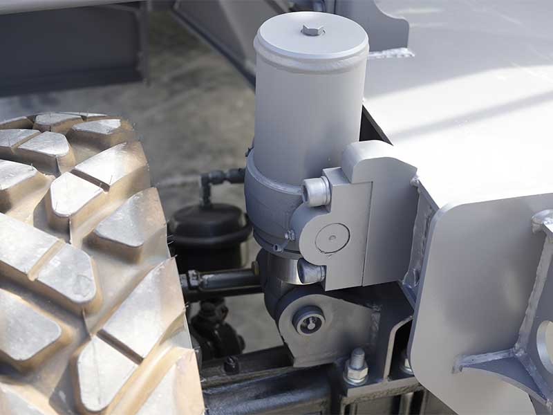 輪式挖掘機 輪式挖掘機